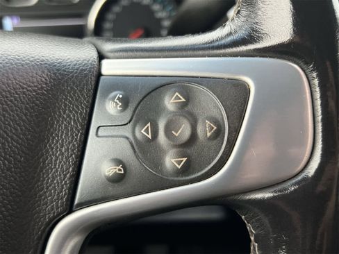 Used 2019 GMC Yukon XL SLT image 24