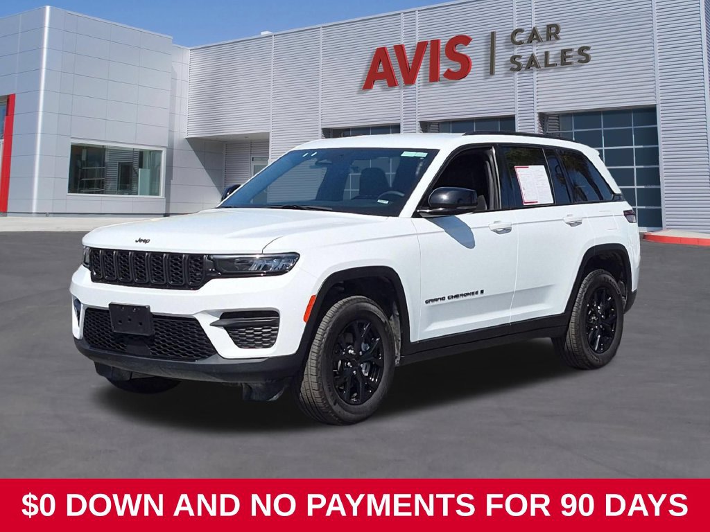 Used 2025 Jeep Grand Cherokee Altitude AWD/4WD image 1