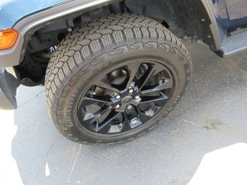 Used 2025 Jeep Gladiator Sport AWD/4WD image 16