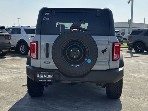 New 2026 Ford Bronco Big Bend image 9