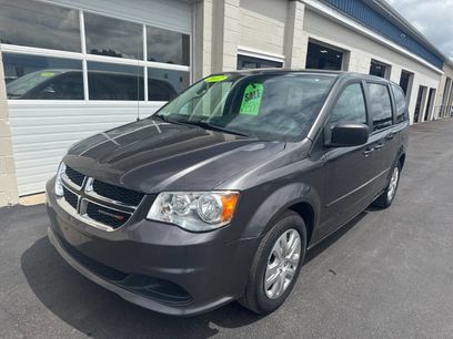 Used 2017 Dodge Grand Caravan SE