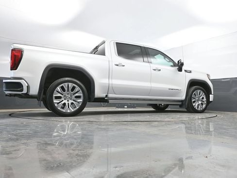 Used 2020 GMC Sierra 1500 Denali w/ Denali Ultimate Package AWD/4WD image 39