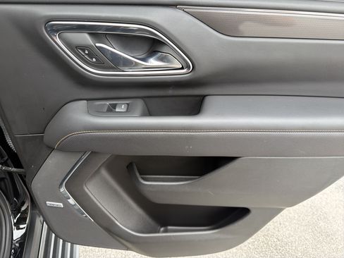 Certified 2023 GMC Yukon AT4 w/ AT4 Premium Plus Package AWD/4WD image 17