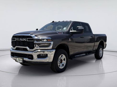 Used 2025 RAM 2500 Tradesman AWD/4WD image 30