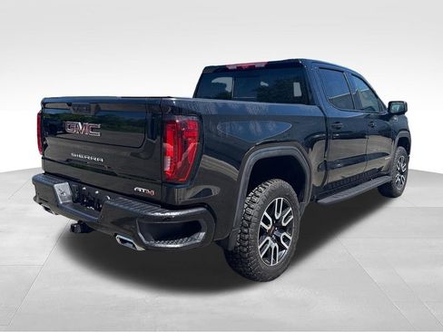 Used 2025 GMC Sierra 1500 AT4 w/ AT4 Premium Package AWD/4WD image 16