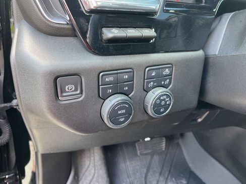 Used 2024 Chevrolet Silverado 2500 LTZ w/ LTZ Plus Package AWD/4WD image 18