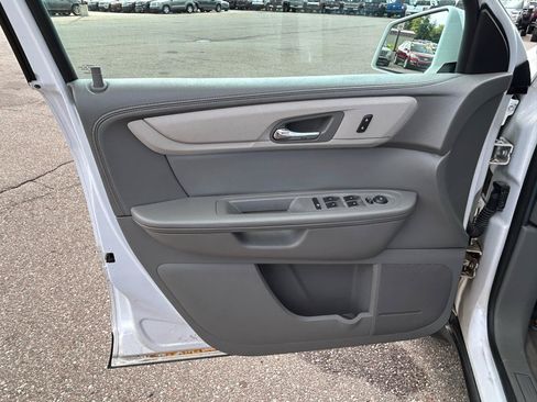 Used 2016 Chevrolet Traverse LT AWD/4WD image 15