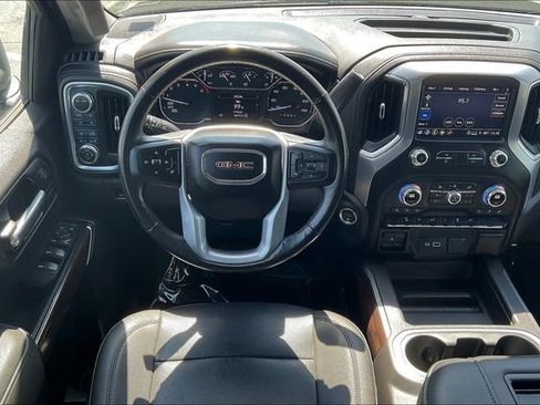 Used 2021 GMC Sierra 1500 SLT image 5