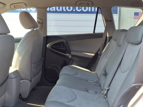 Used 2009 Toyota RAV4 2WD image 8
