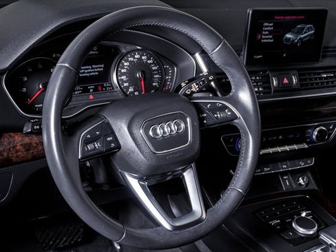 Used 2020 Audi Q5 2.0T Premium image 20