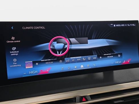 Certified 2025 BMW iX xDrive50 image 21