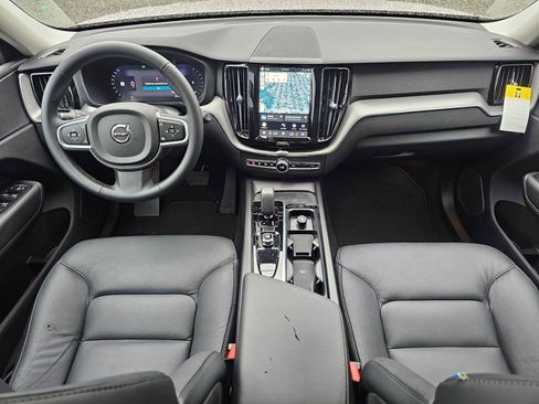 Certified 2025 Volvo XC60 B5 Core w/ Protection Package Premier image 20