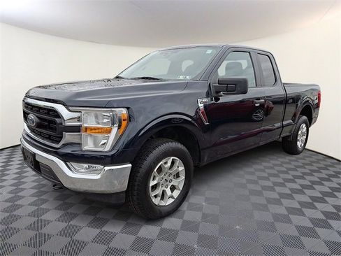 Used 2022 Ford F150 XLT image 3