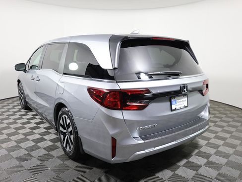 Used 2026 Honda Odyssey EX-L image 7