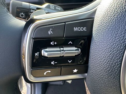 New 2026 Kia Carnival SX Prestige image 24