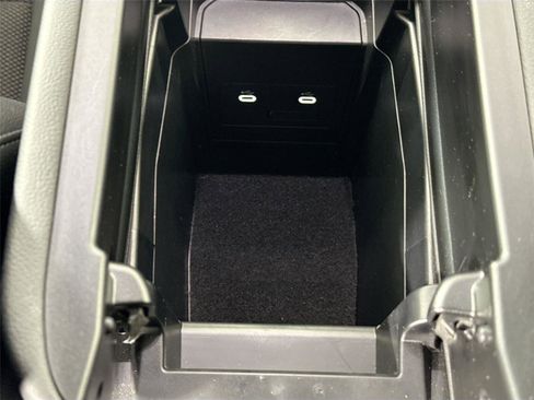 Certified 2025 MAZDA CX-50 AWD 2.5 S w/ Preferred Package image 31