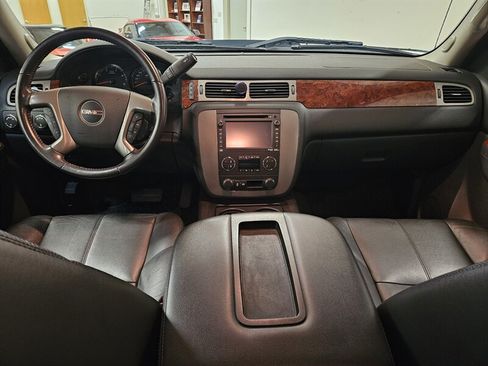 Used 2013 GMC Sierra 2500 SLT w/ Suspension Package, Off-Road AWD/4WD image 27