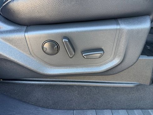 Used 2022 Ford F250 Lariat AWD/4WD image 21