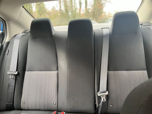 Used 2025 Nissan Sentra SV image 36