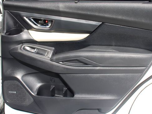 Used 2022 Subaru Ascent Limited w/ Technology Package image 18