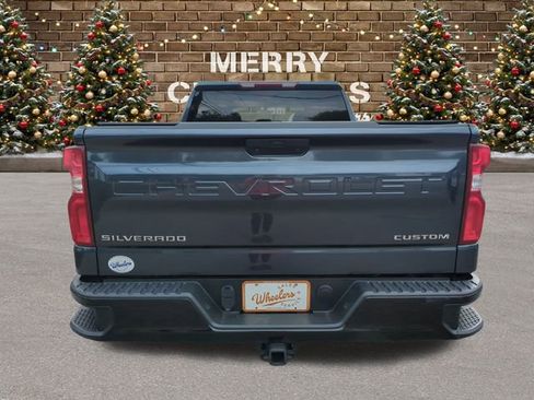 Used 2019 Chevrolet Silverado 1500 Custom Trail Boss w/ Custom Convenience Package image 4