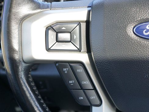 Used 2022 Ford F350 Lariat w/ Lariat Ultimate Package AWD/4WD image 17
