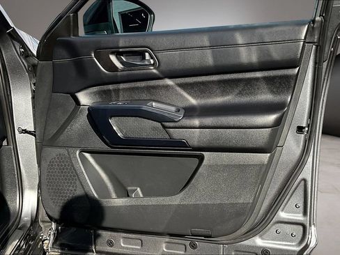 Certified 2024 Nissan Pathfinder S AWD/4WD image 28