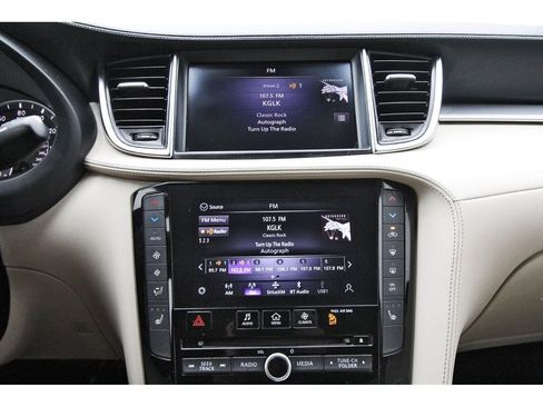 Used 2020 INFINITI QX50 Luxe w/ Cargo Package AWD/4WD image 22