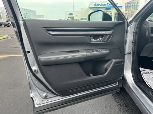 Used 2024 Honda CR-V Sport image 18