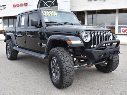 Used 2022 Jeep Gladiator Overland w/ Popular Equipment Package image 3
