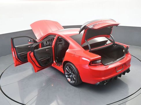 Used 2019 Dodge Charger SXT image 64