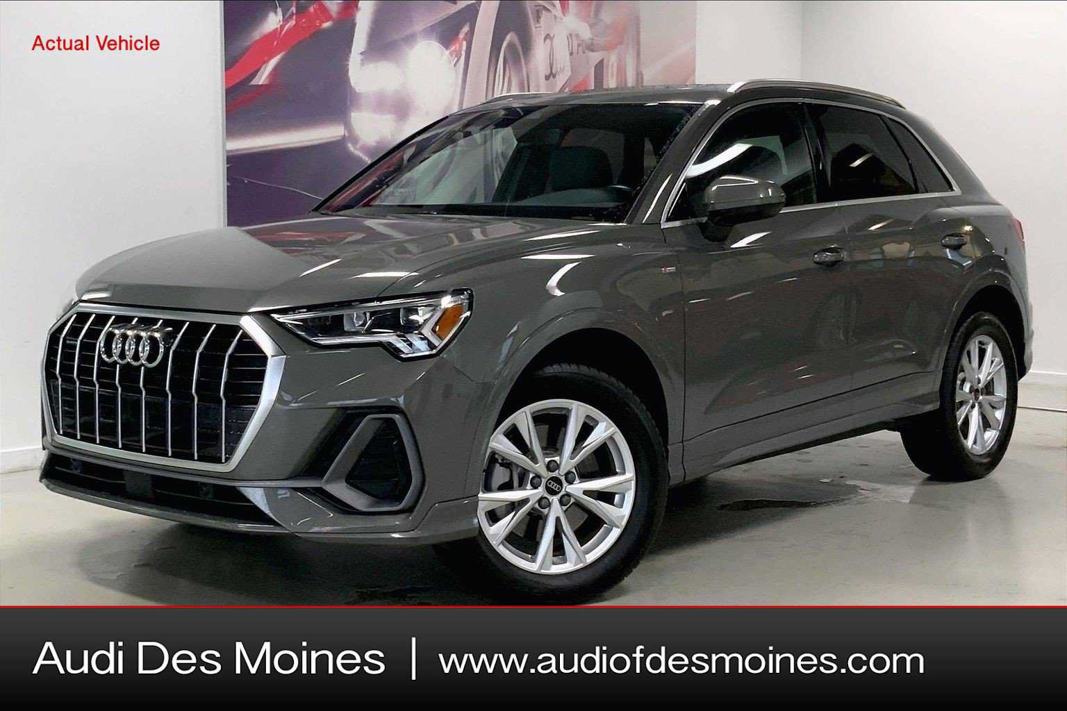 Used 2024 Audi Q3 2.0T Premium w/ Convenience Package AWD/4WD image 1