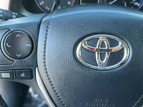 Used 2017 Toyota RAV4 XLE w/ All Weather Liner Package AWD/4WD image 19