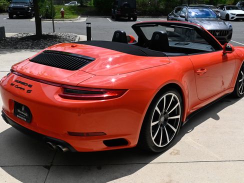 Used 2019 Porsche 911 Cabriolet image 52