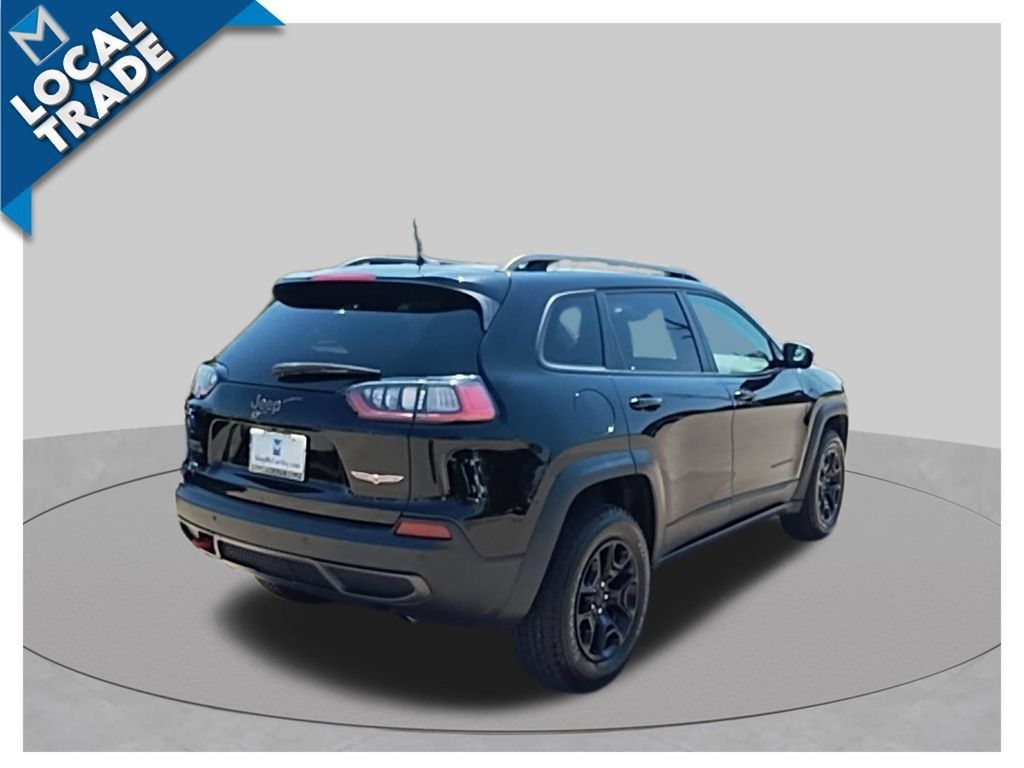 Used 2021 Jeep Cherokee Trailhawk w/ Premium Leather Package AWD/4WD image 5