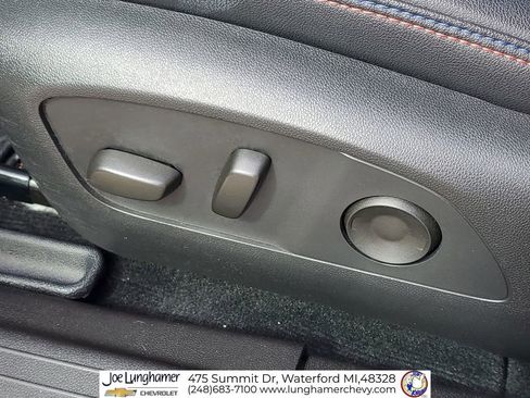 Used 2025 Chevrolet Equinox EV RS w/ Active Safety Package 3 AWD/4WD image 36