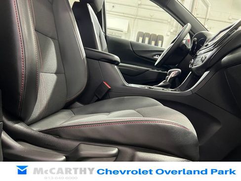 Used 2023 Chevrolet Equinox RS AWD/4WD image 31