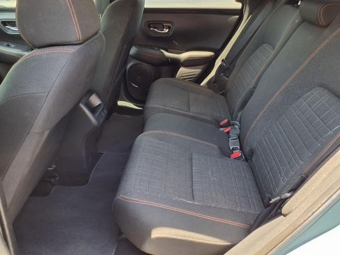 Used 2025 Honda HR-V Sport image 11