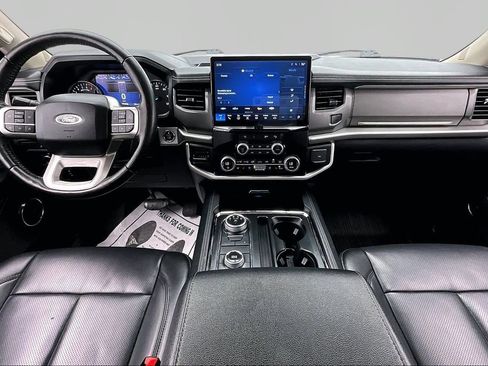Certified 2024 Ford Expedition XLT AWD/4WD image 16