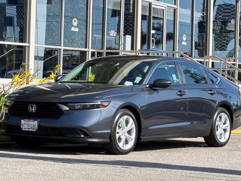 Certified 2025 Honda Accord LX image 8