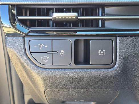 New 2026 Kia Sportage SX AWD/4WD image 29