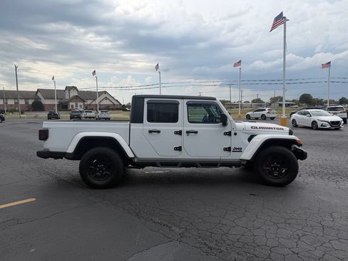 Used 2021 Jeep Gladiator Sport w/ Quick Order Package 24Q 80Th AWD/4WD image 6