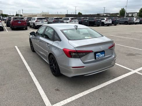 Used 2024 Honda Civic Sport image 3