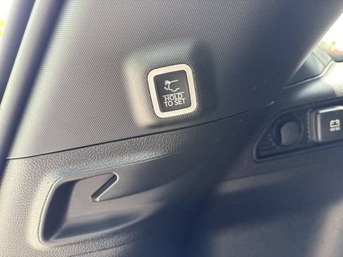 New 2026 Jeep Grand Cherokee Limited AWD/4WD image 18