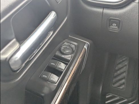 Used 2019 Chevrolet Silverado 1500 LT w/ All-Star Edition AWD/4WD image 28