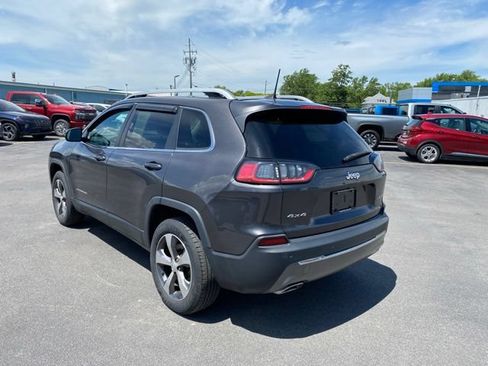 Used 2019 Jeep Cherokee Limited AWD/4WD image 21