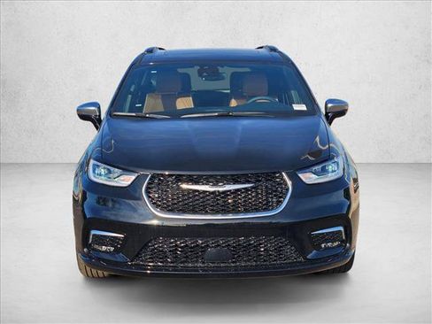 New 2026 Chrysler Pacifica Pinnacle FWD image 6
