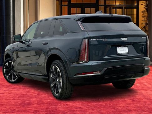 New 2025 Cadillac Escalade IQ Sport 1 image 4
