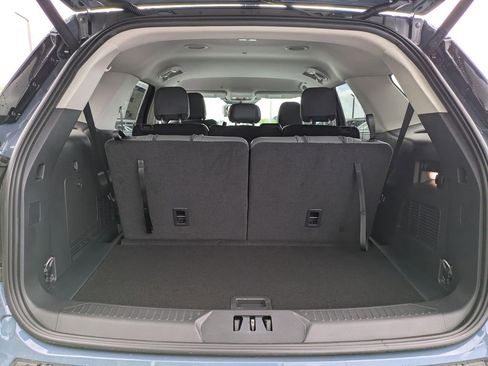 New 2026 Ford Explorer Active RWD image 13