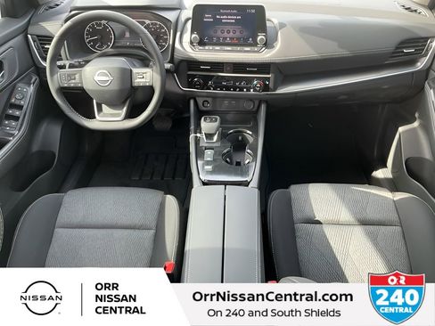 New 2026 Nissan Rogue SV w/ Cold Weather Package image 15